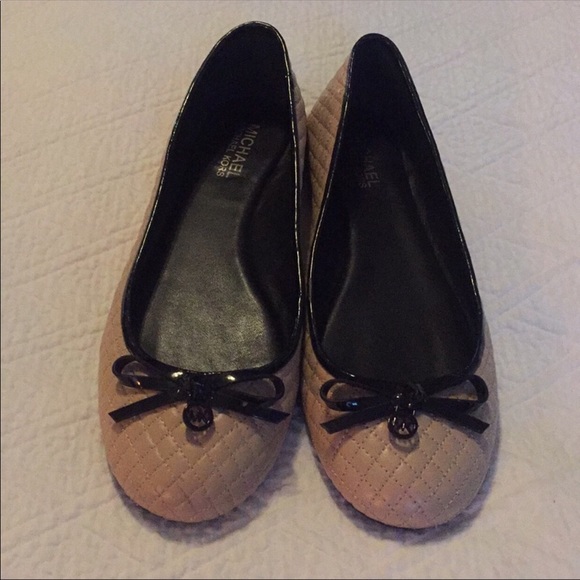 🎋Michael Kors Meliody Quilted Ballet Flats - Picture 1 of 5